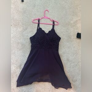 purple lace outline dress
